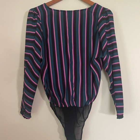 ASTR Striped Long Sleeve Bodysuit XS - Picture 6 of 9